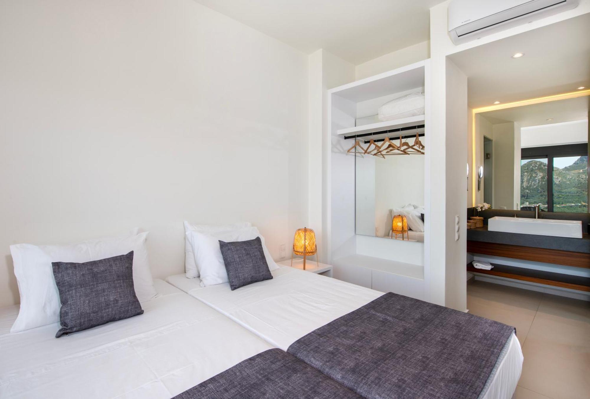 Asomatoi Porti Villas Aphrodite מראה חיצוני תמונה